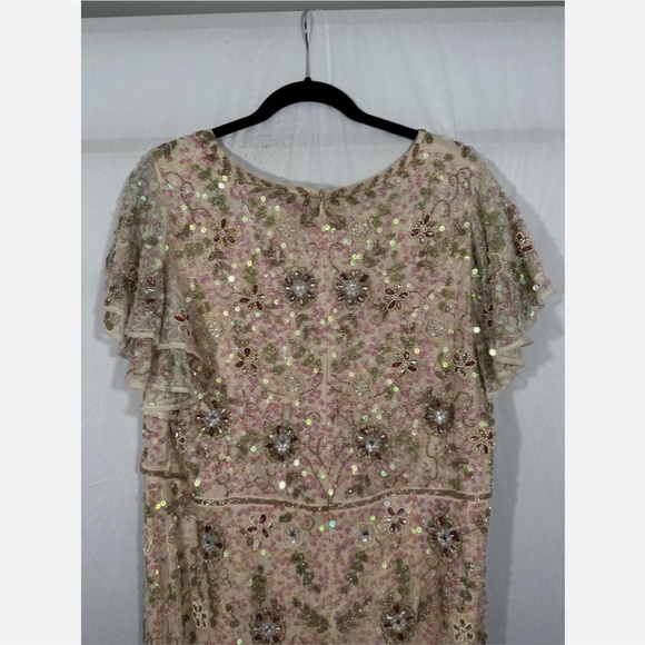 NWT $698 Mac Duggal [ 16 ] Embellished Ruffled Cap Sleeve V-Neck Gown Nude Iride - Picture 13 of 16